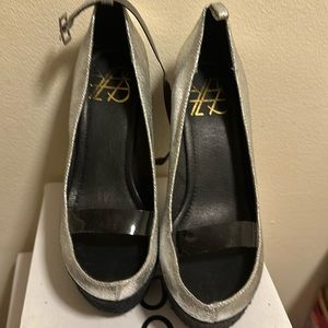 Abstract wedge heels